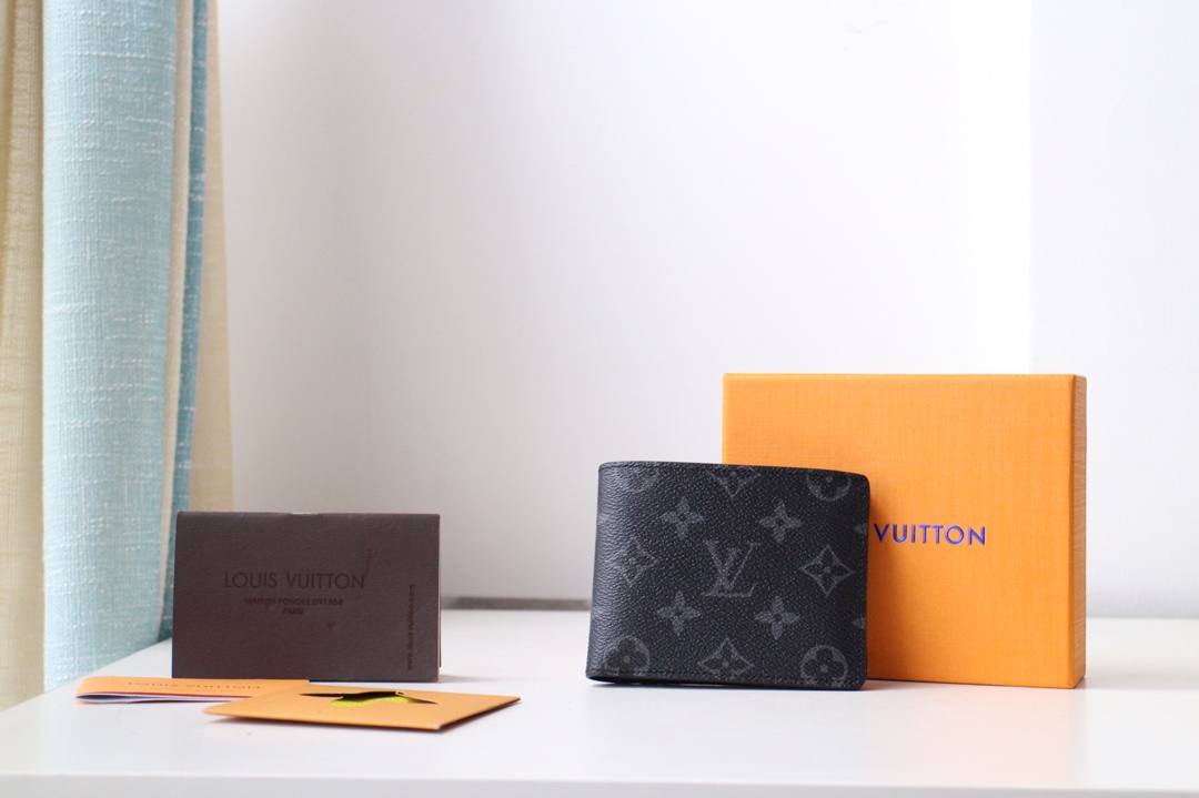 루이비통 Louis Vuitton M60895 지갑 11.5CM