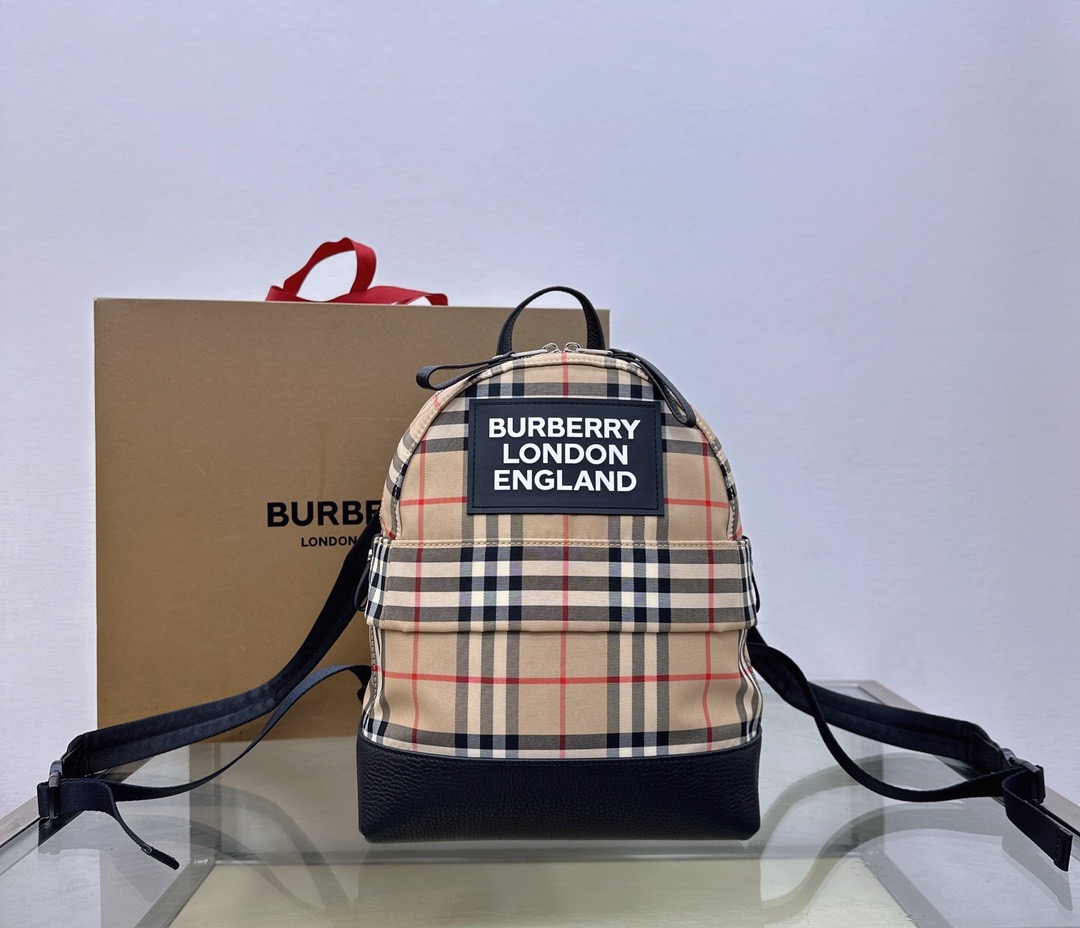 버버리 Burberry 1098 백팩 30CM