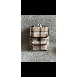 버버리 Burberry 1300 백팩 33CM