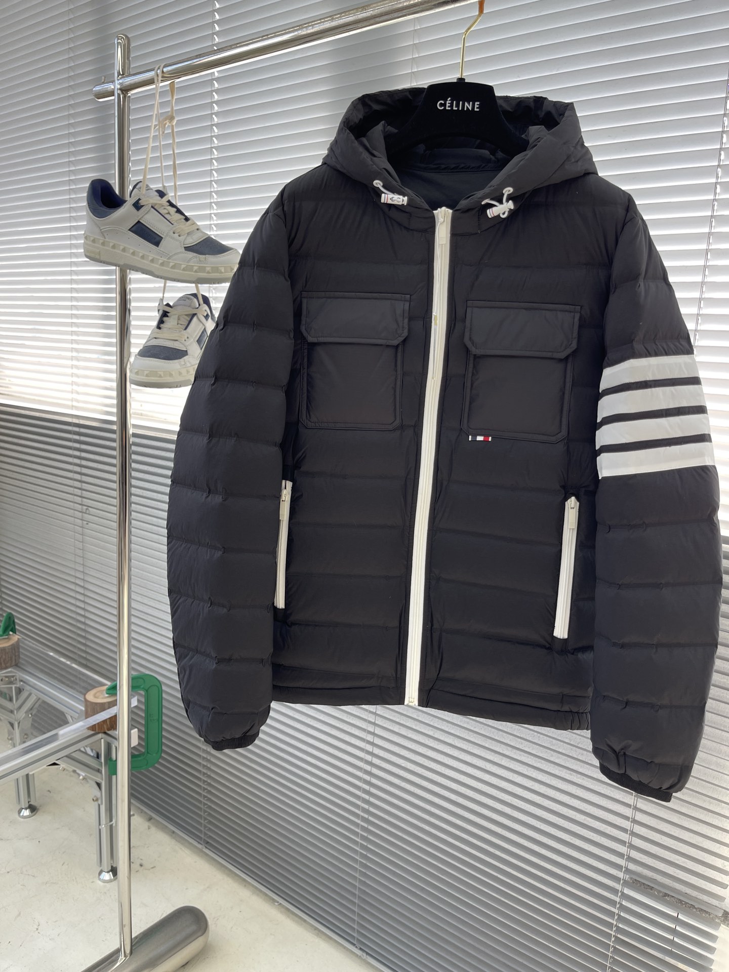 톰브라운 Thom Browne 패딩