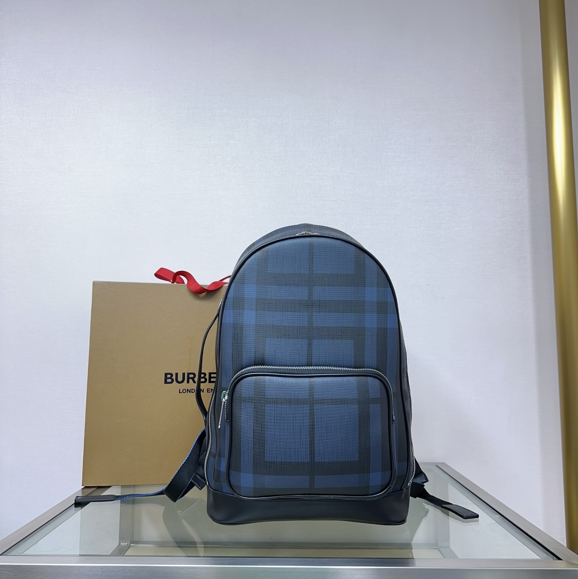 버버리 Burberry 1061 백팩 44CM