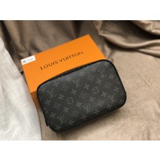 루이비통 Louis Vuitton M43383 파우치 26CM