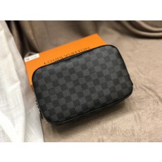 루이비통 Louis Vuitton M43383 파우치 26CM