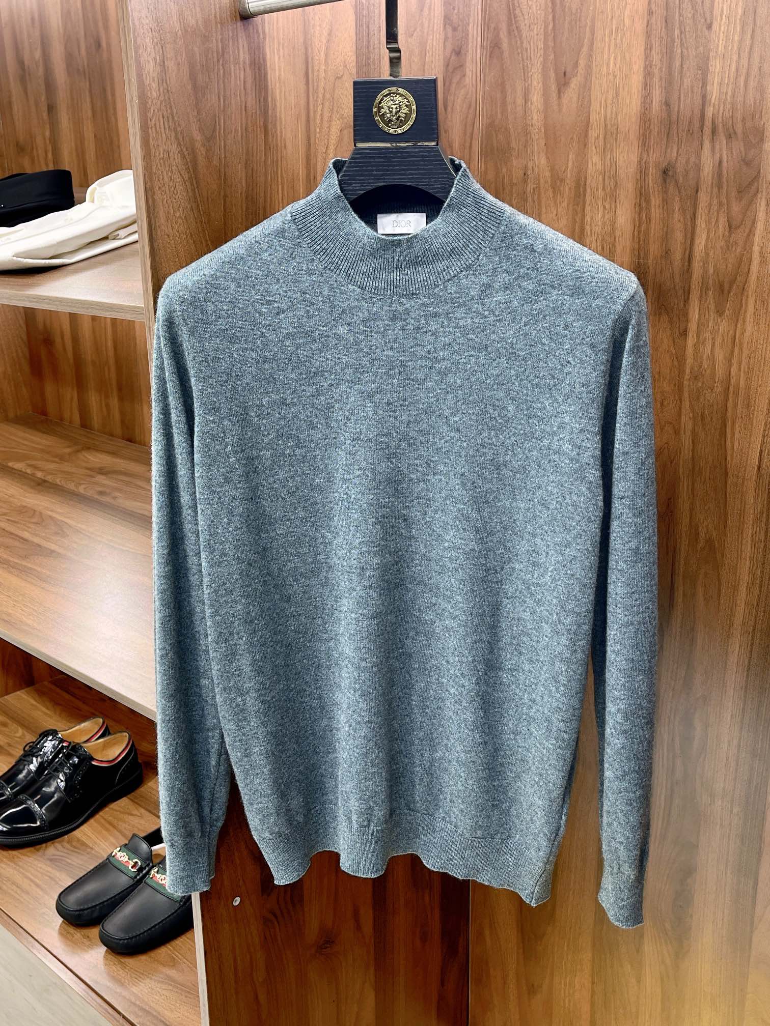 디올 Dior 스웨터