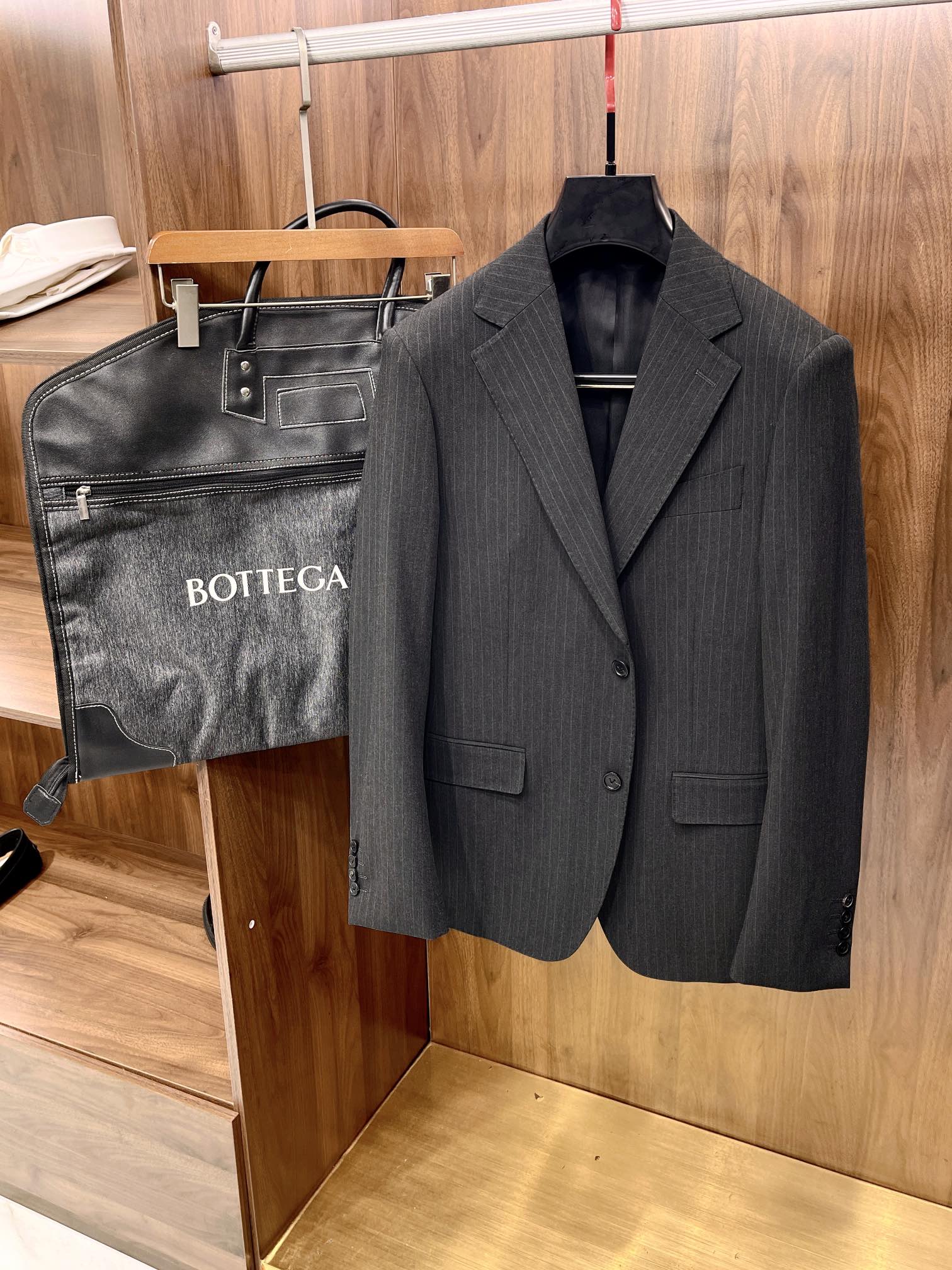 보테가베네타 Bottega Veneta 양복