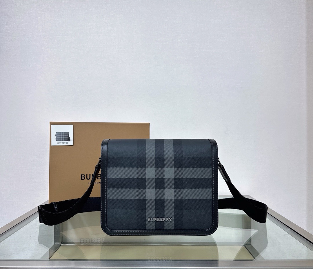 버버리 Burberry 1731 크로스 백 25.5CM