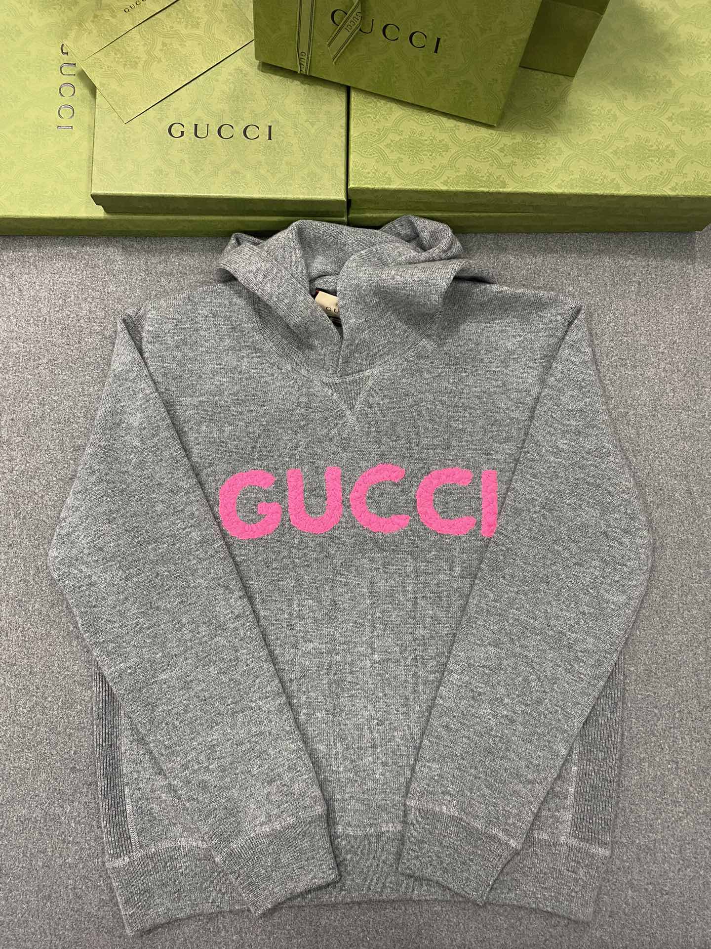 구찌 Gucci 후드 티셔츠