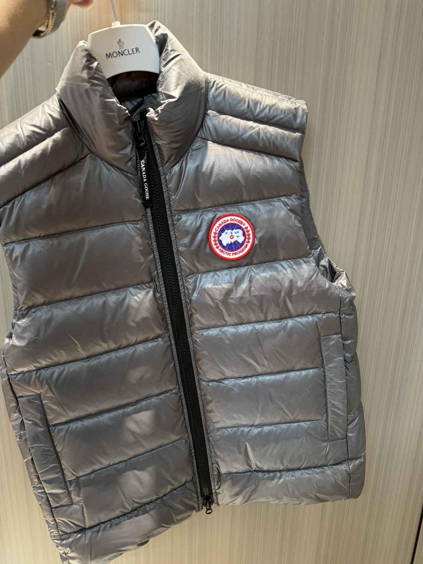 캐나다구스 Canada Goose 조끼 패딩