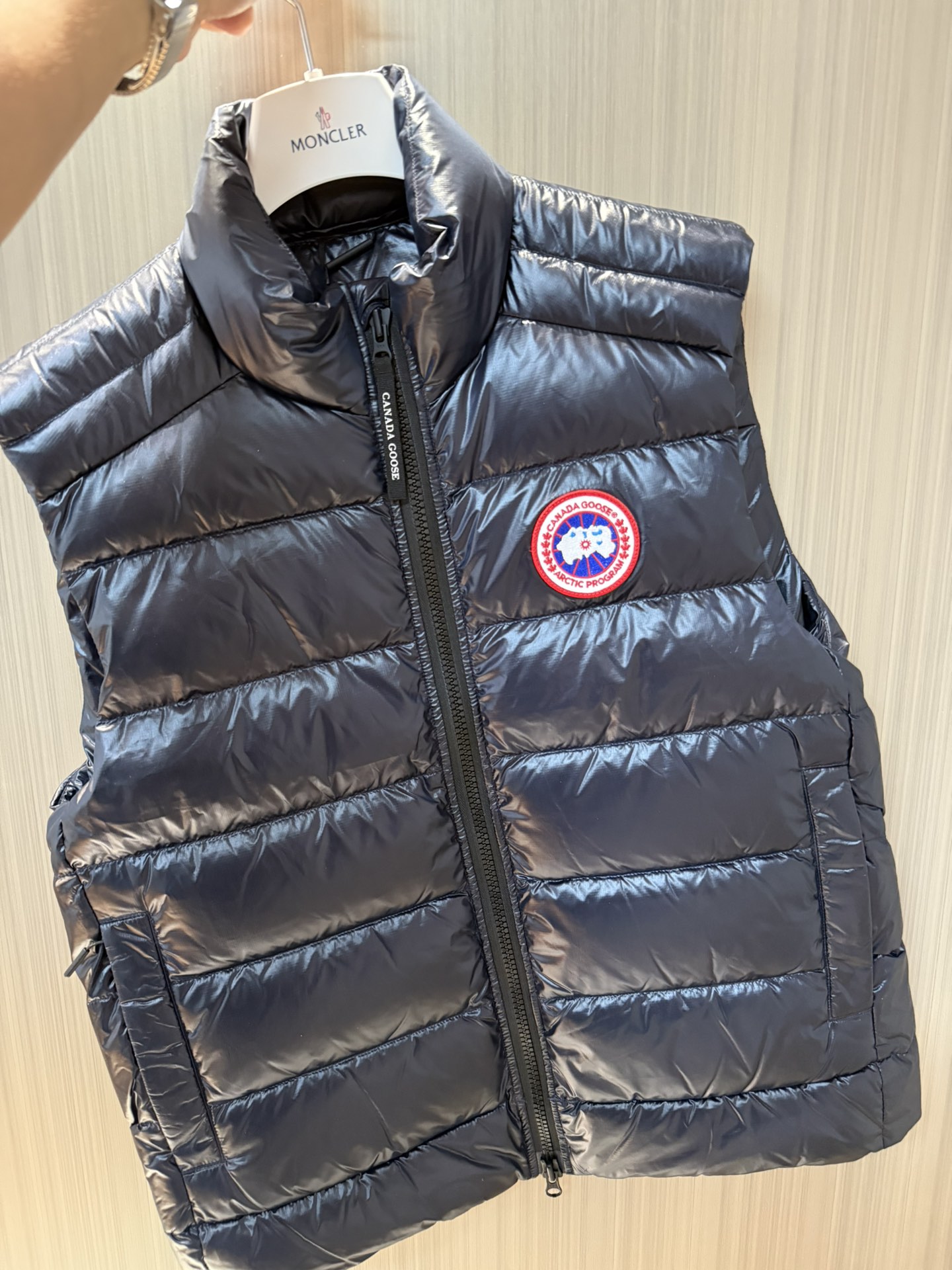 캐나다구스 Canada Goose 조끼 패딩