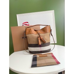 버버리 Burberry 9391 The Ashby 버킷 백 34CM