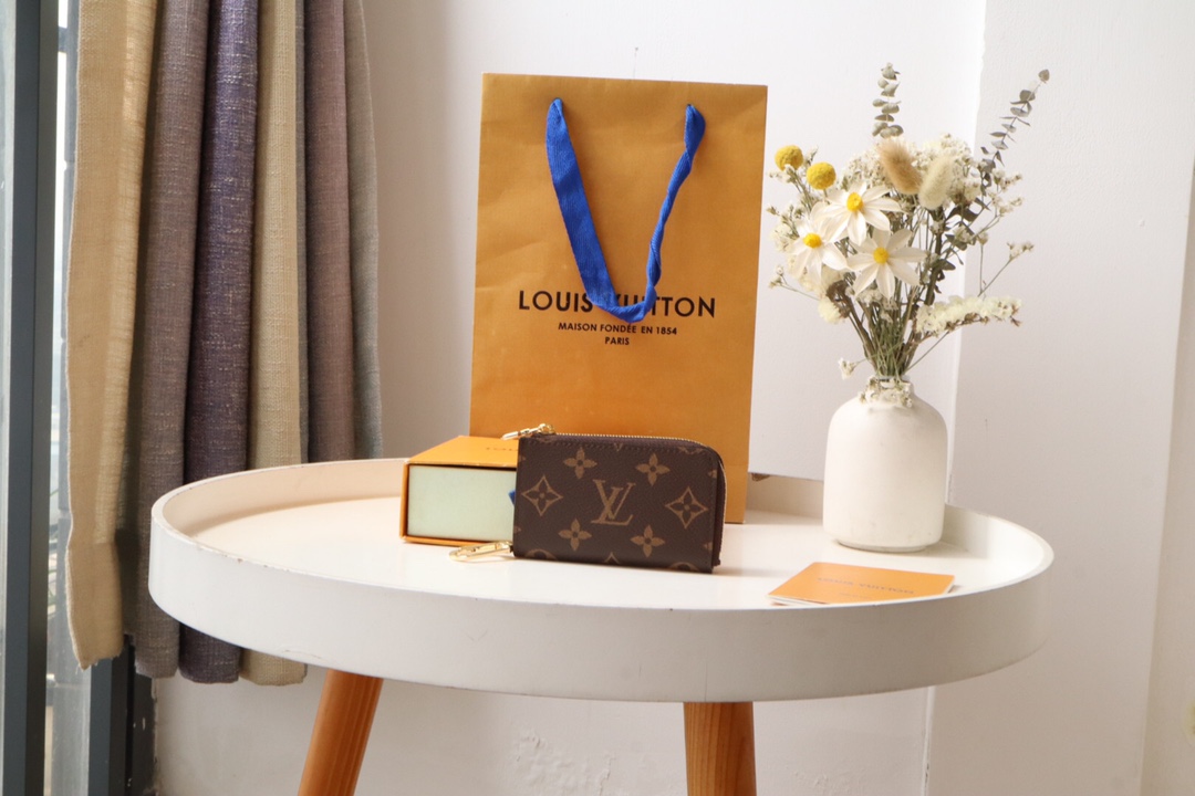 루이비통 Louis Vuitton M83612 지갑 11CM