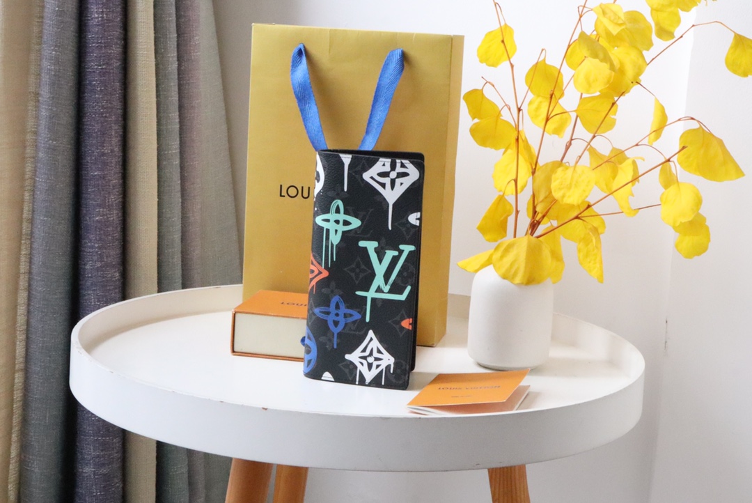 루이비통 Louis Vuitton M81846 지갑 19CM