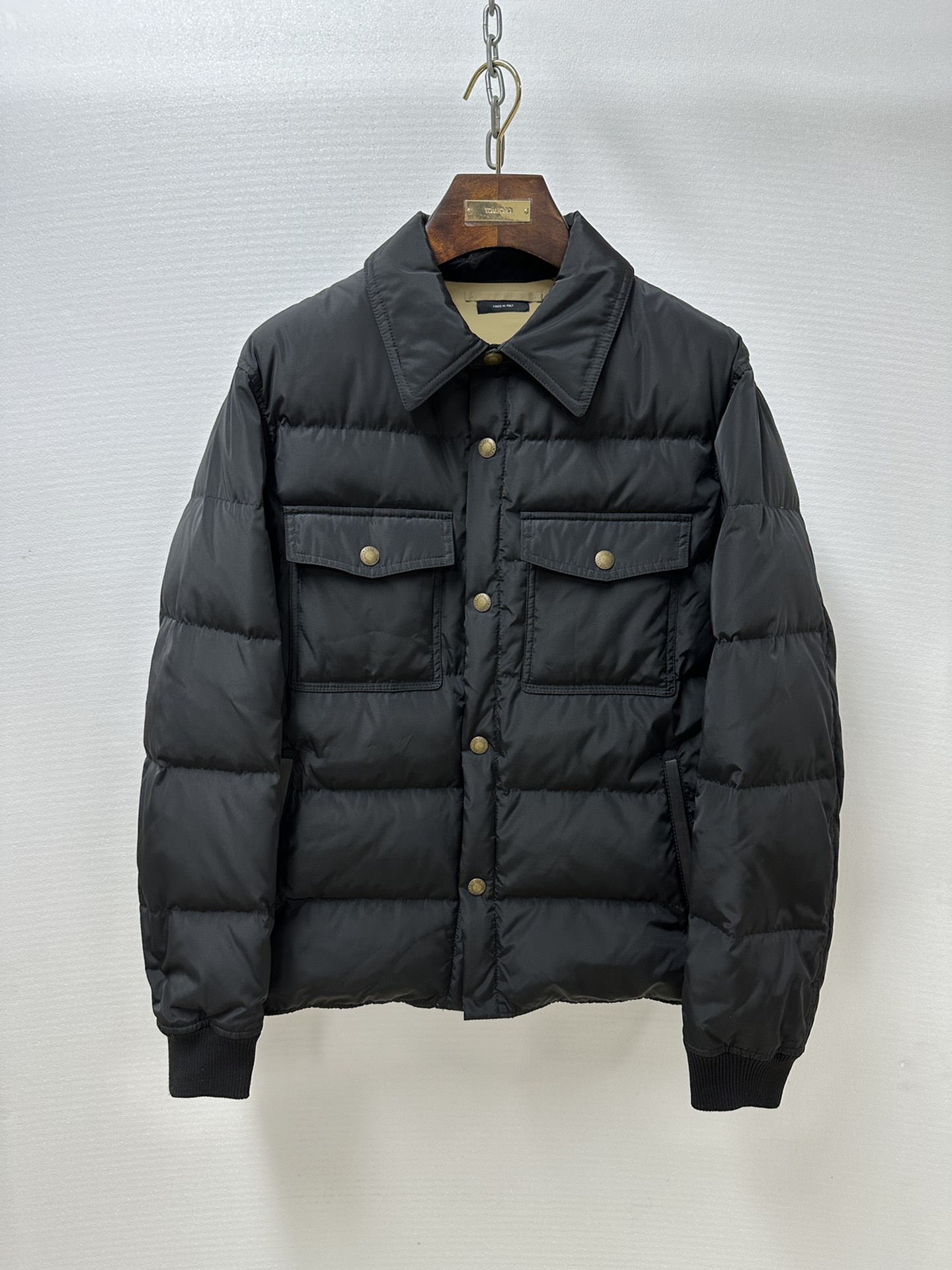 톰 포드 Tom Ford 패딩