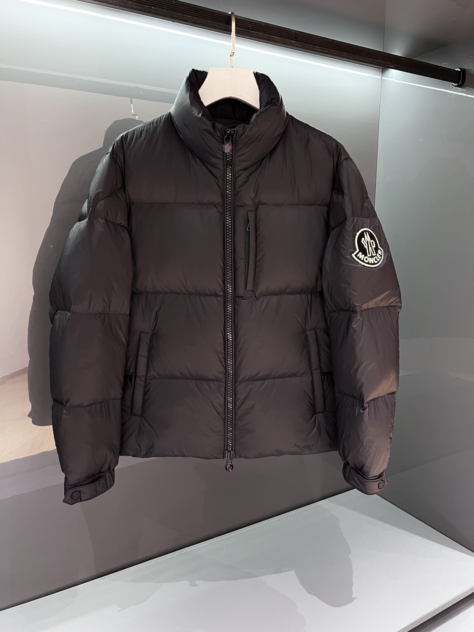 몽클레어 Moncler 패딩