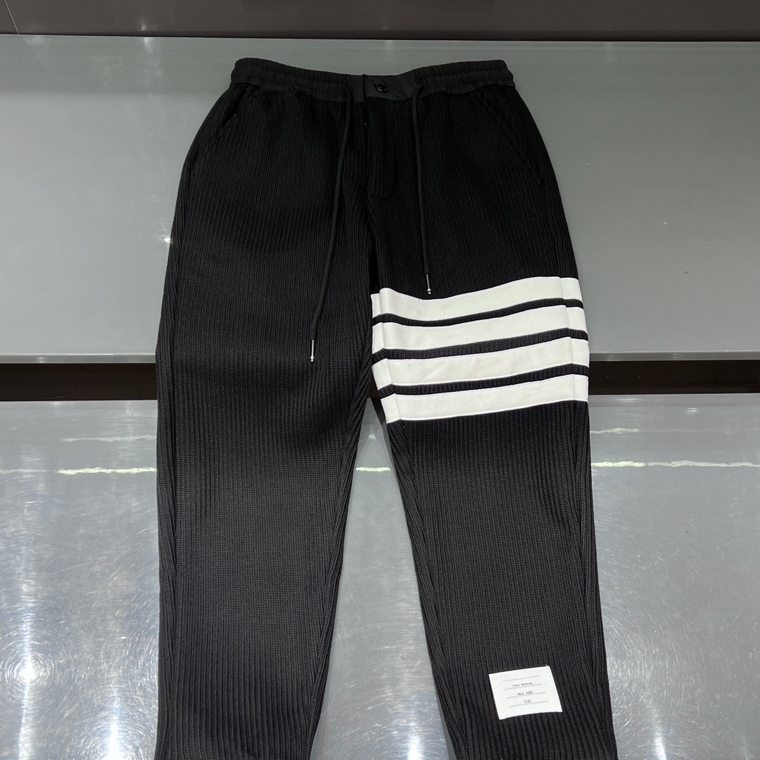 톰브라운 Thom Browne 바지