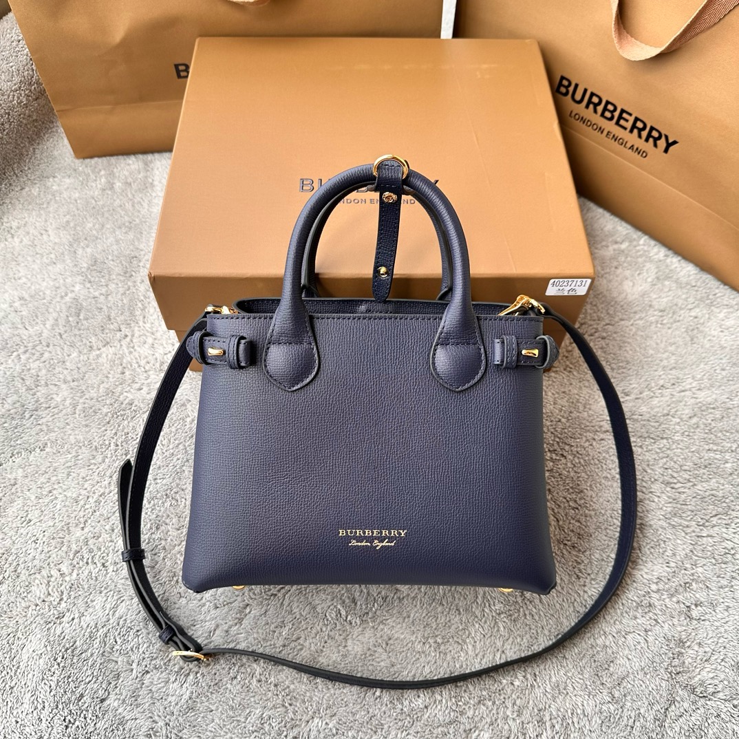 버버리 Burberry 7131 The Banner 탑 핸들백 26CM