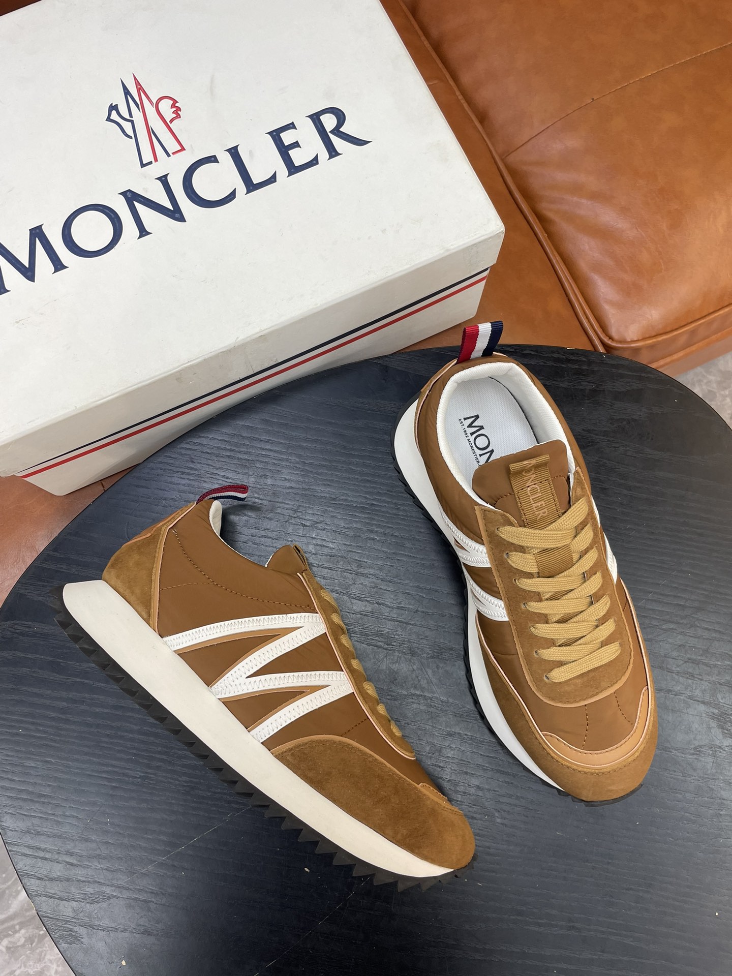 몽클레어 Moncler 스니커즈