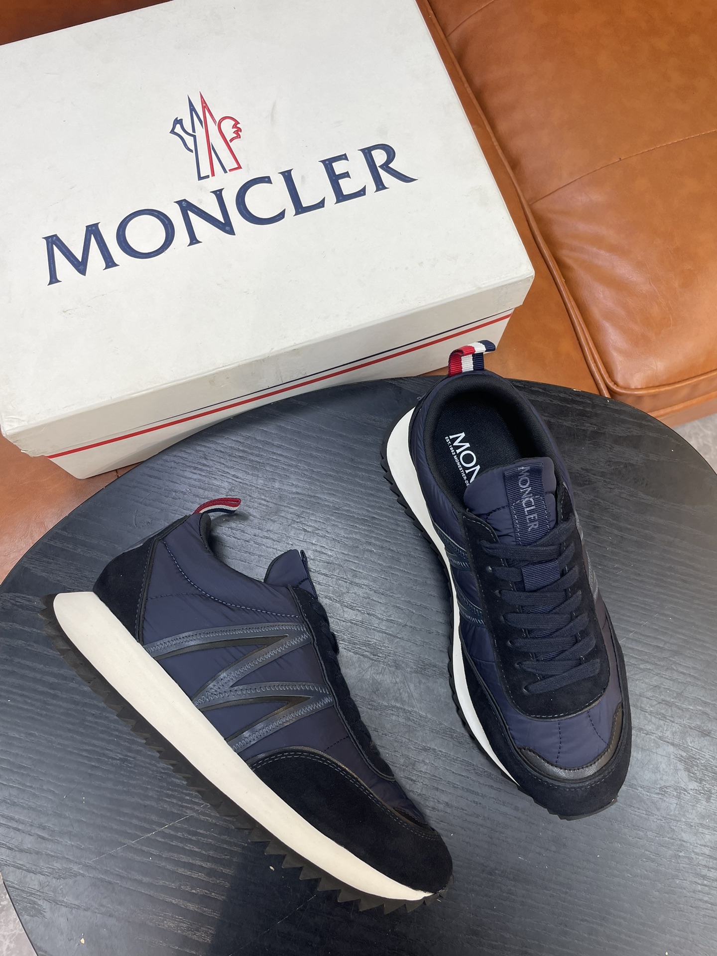 몽클레어 Moncler 스니커즈