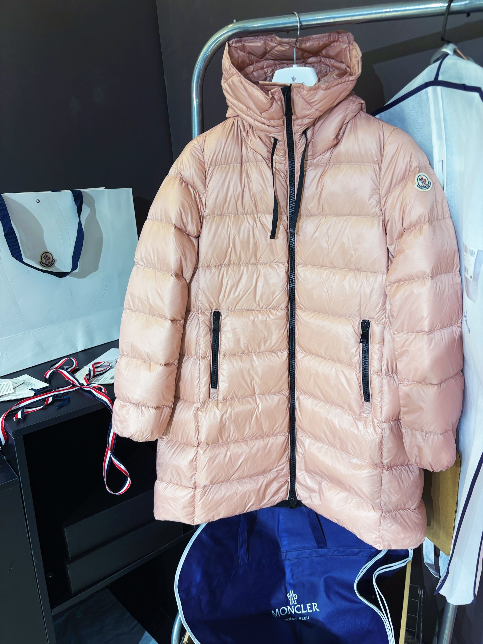 몽클레어 Moncler 패딩