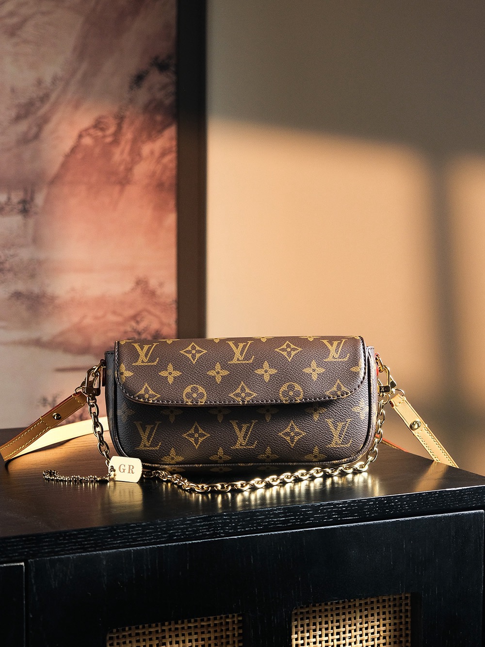 【GR】루이비통 Louis Vuitton M81911 Ivy woc 아이비 체인 지갑 모노그램 23.5CM