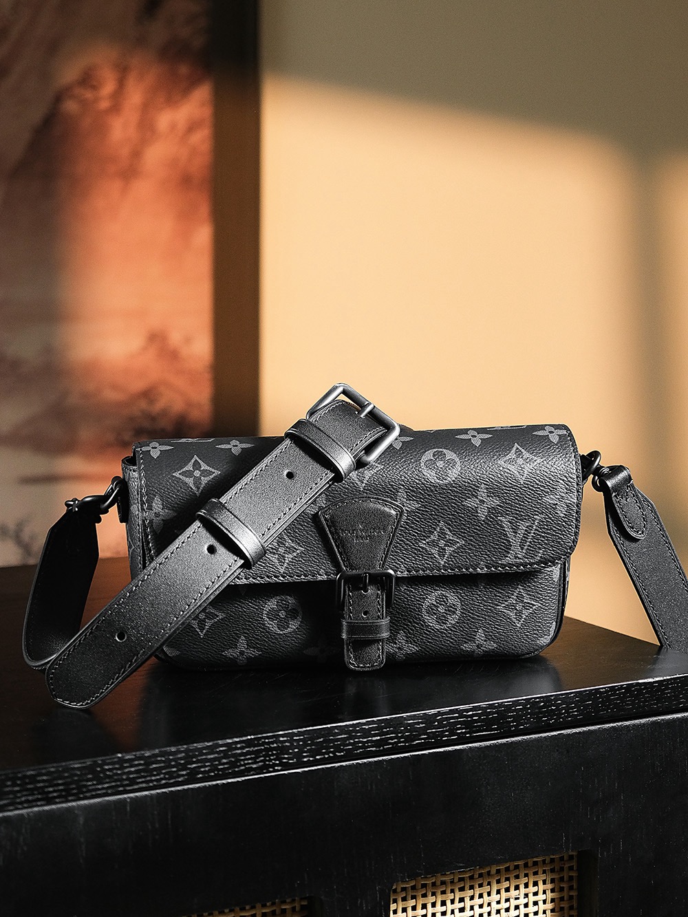 【GR】루이비통 Louis Vuitton M83567 Montsouris 크로스 백 22CM