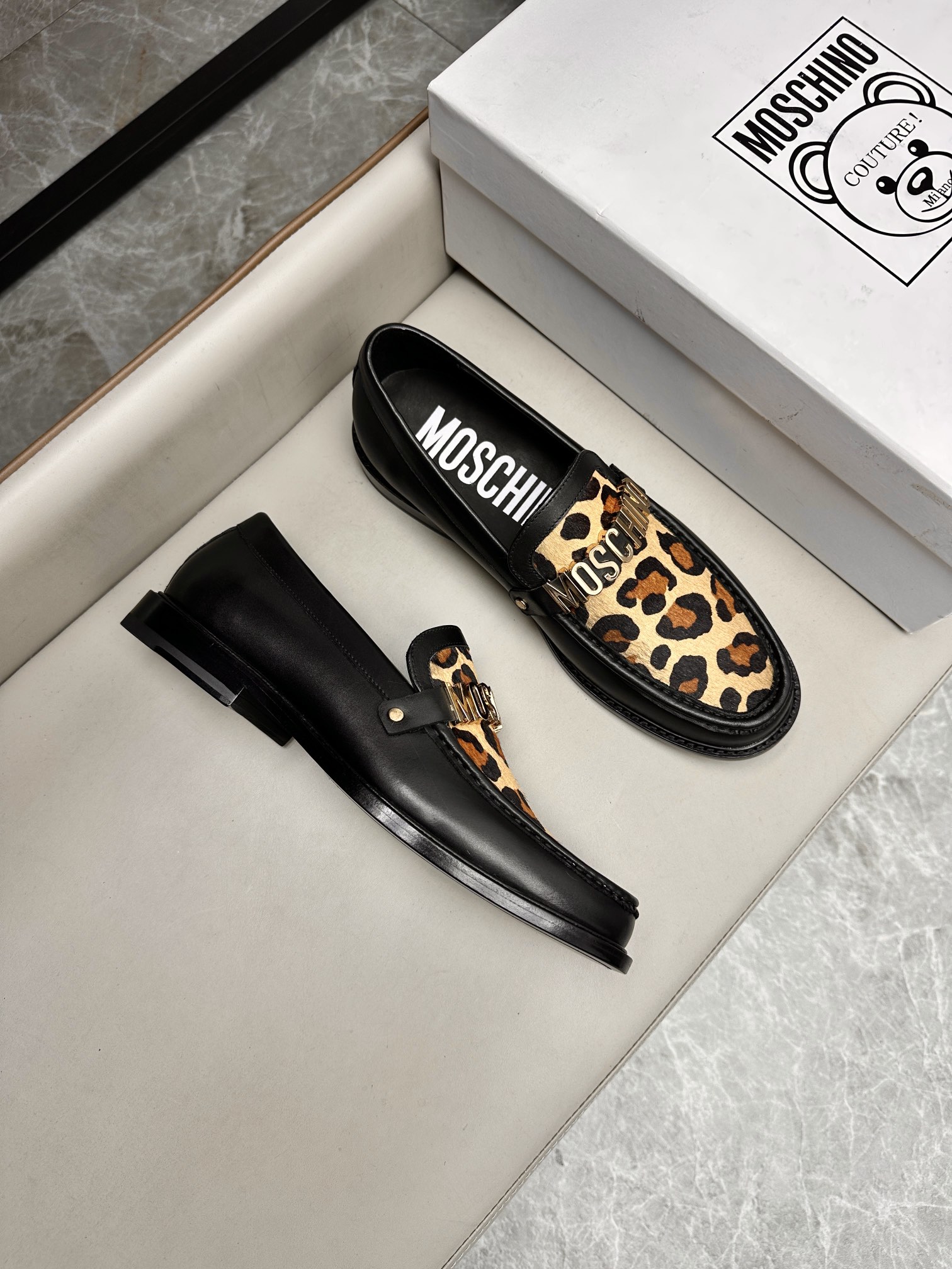 MOSCHINO 구두