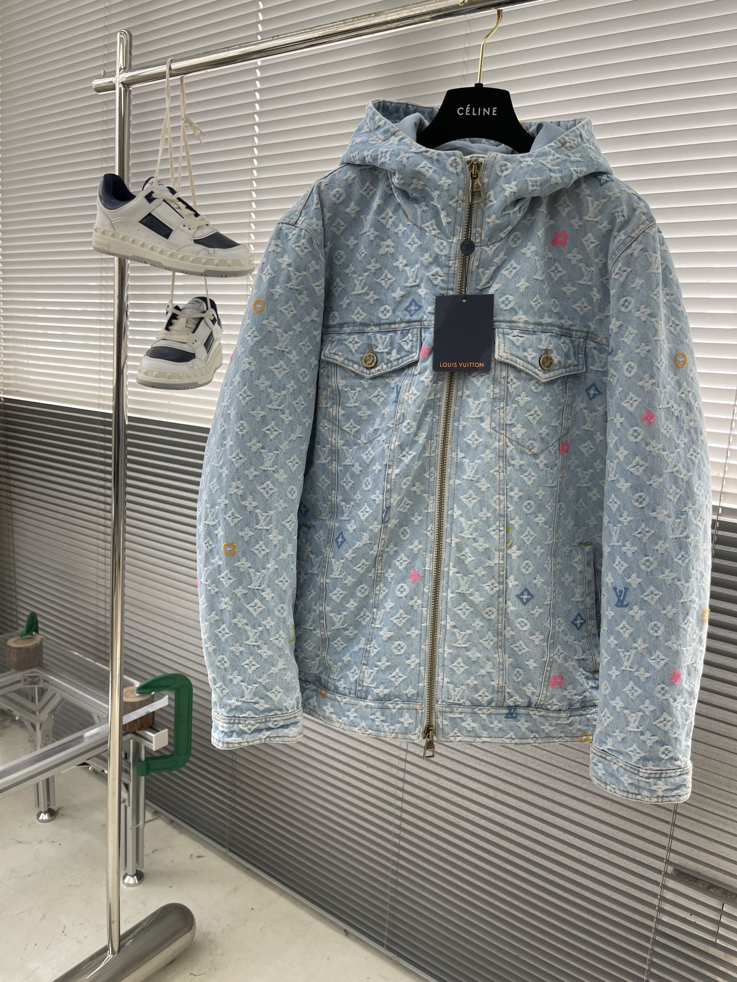 루이비통 Louis Vuitton 데님 패딩 재킷