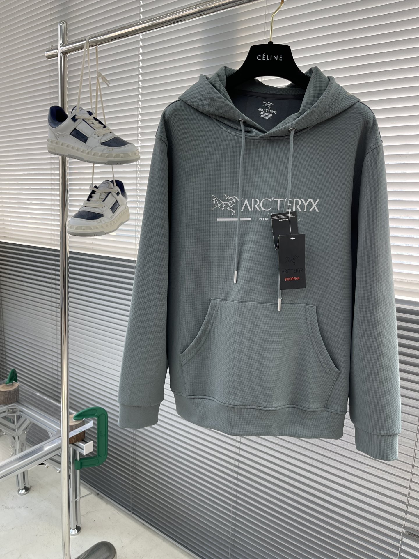 아크테릭스 ARC'TERYX 후드 맨투맨