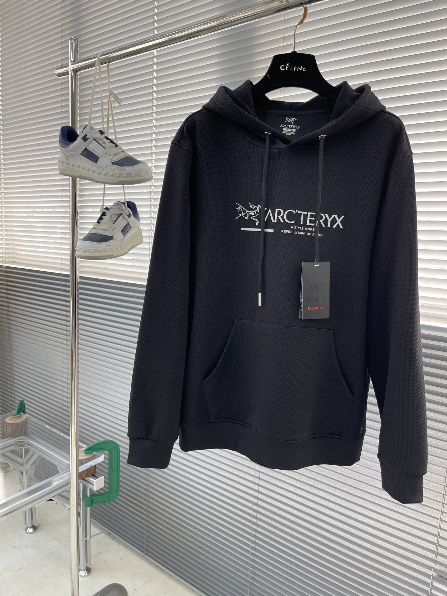 아크테릭스 ARC'TERYX 후드 맨투맨