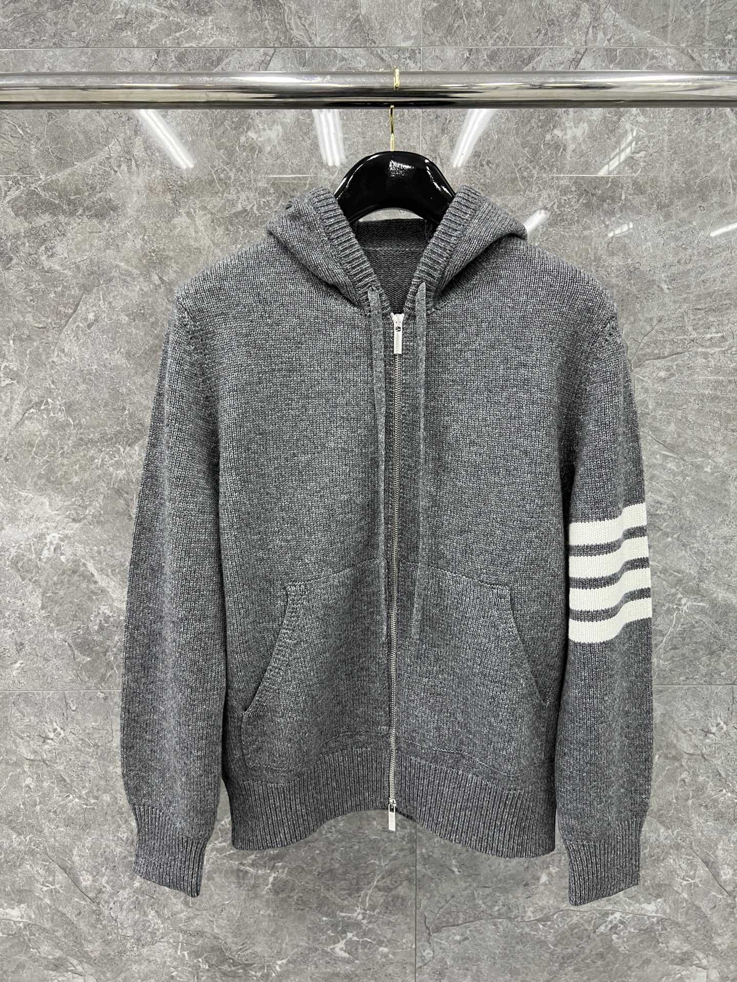 [대리석집] 톰브라운 Thom Browne 재킷