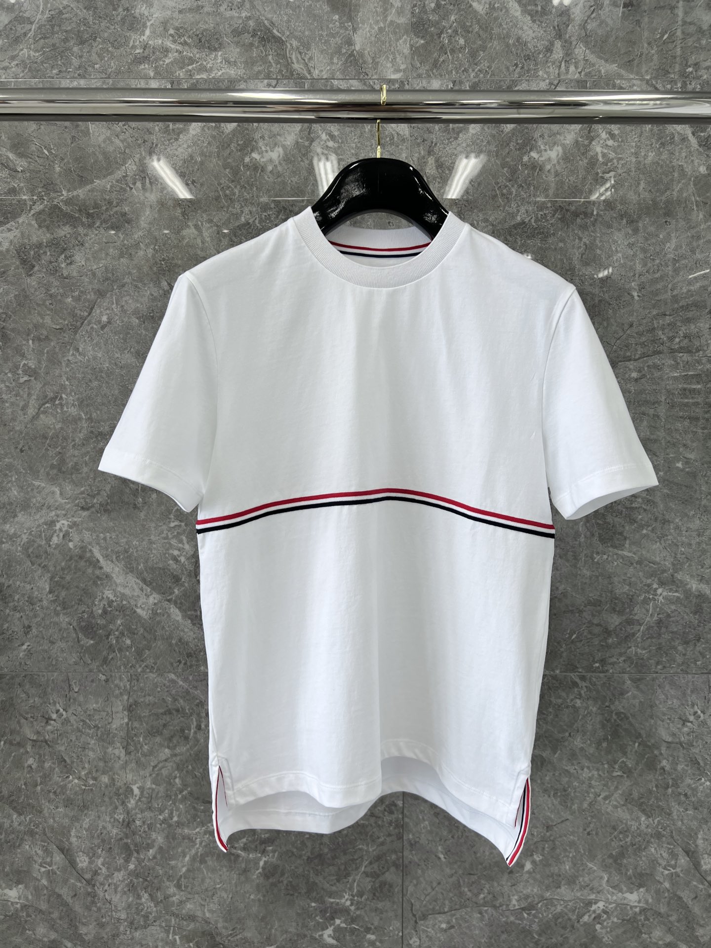 [대리석집] 톰브라운 Thom Browne 반팔 티셔츠
