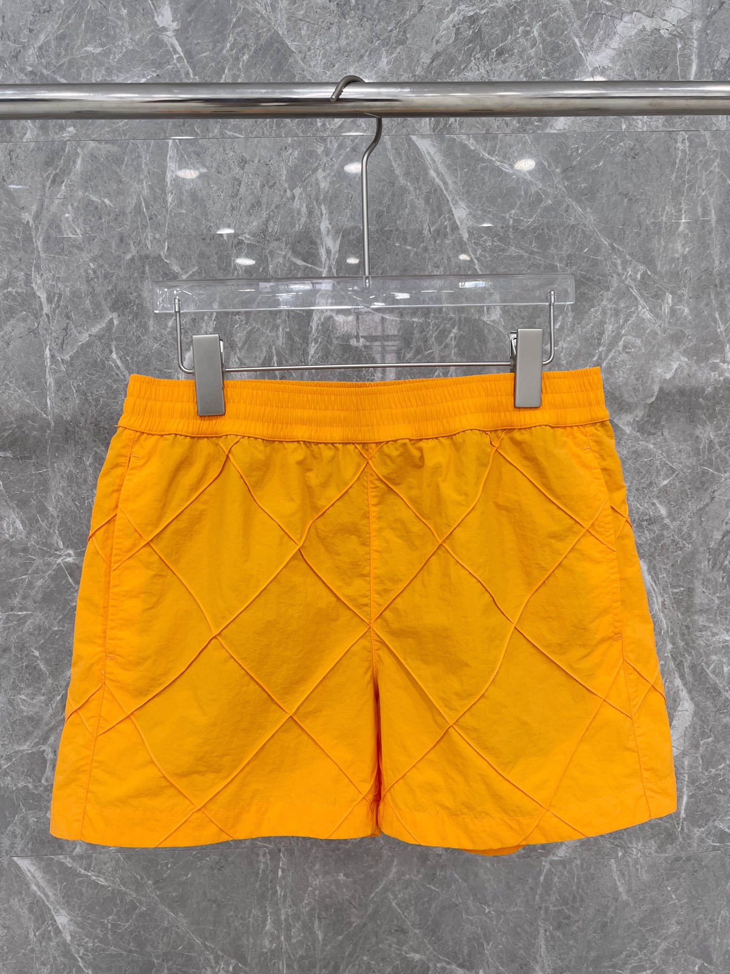 [대리석집] 보테가베네타 Bottega Veneta 반바지