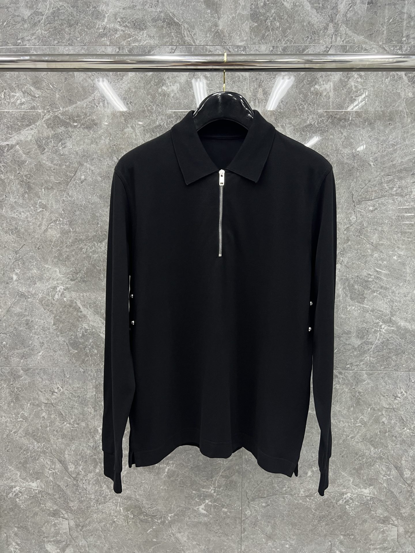 [대리석집] 지방시 Givenchy 긴팔 티셔츠