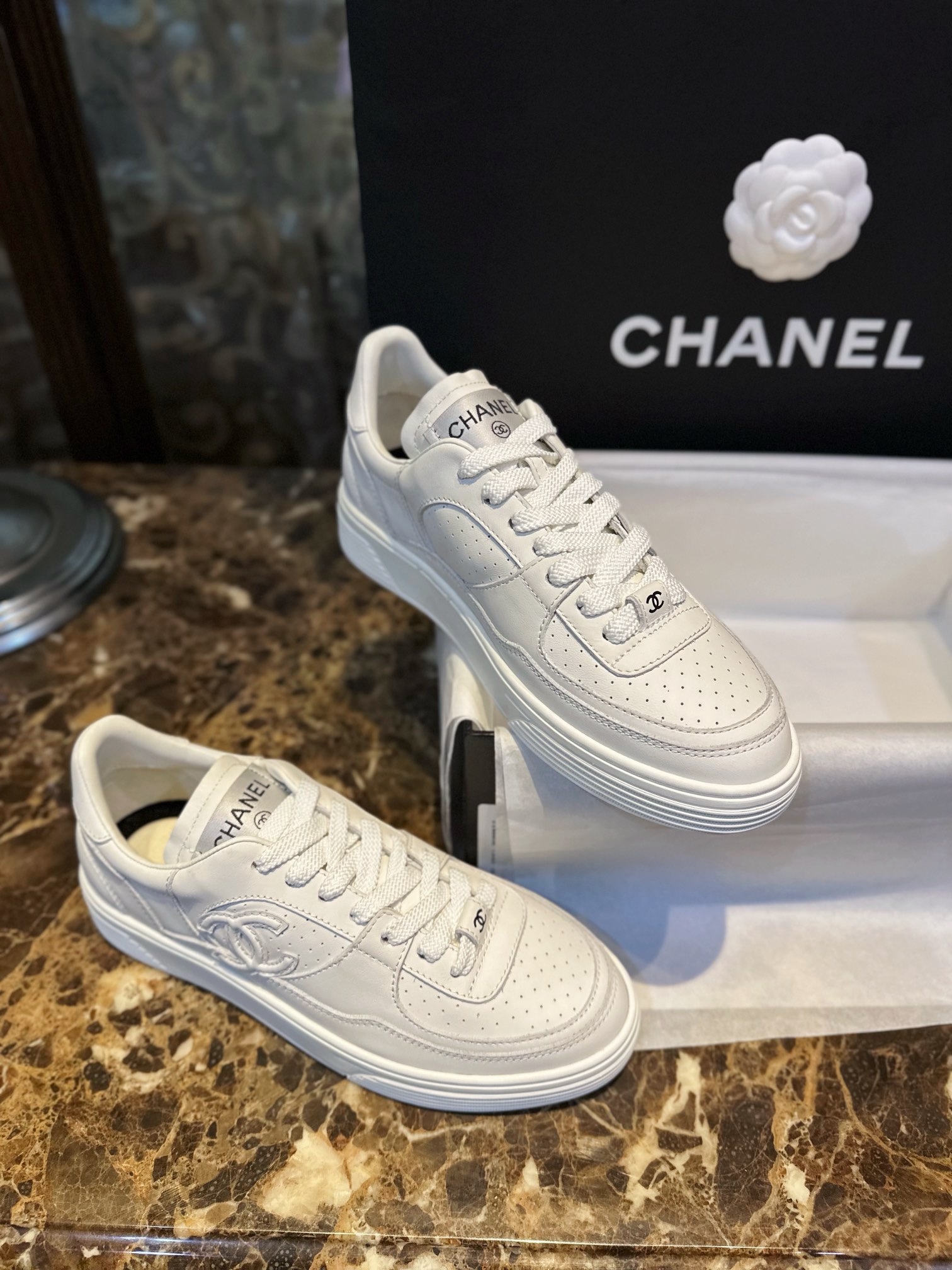 샤넬 CHANEL 스니커즈