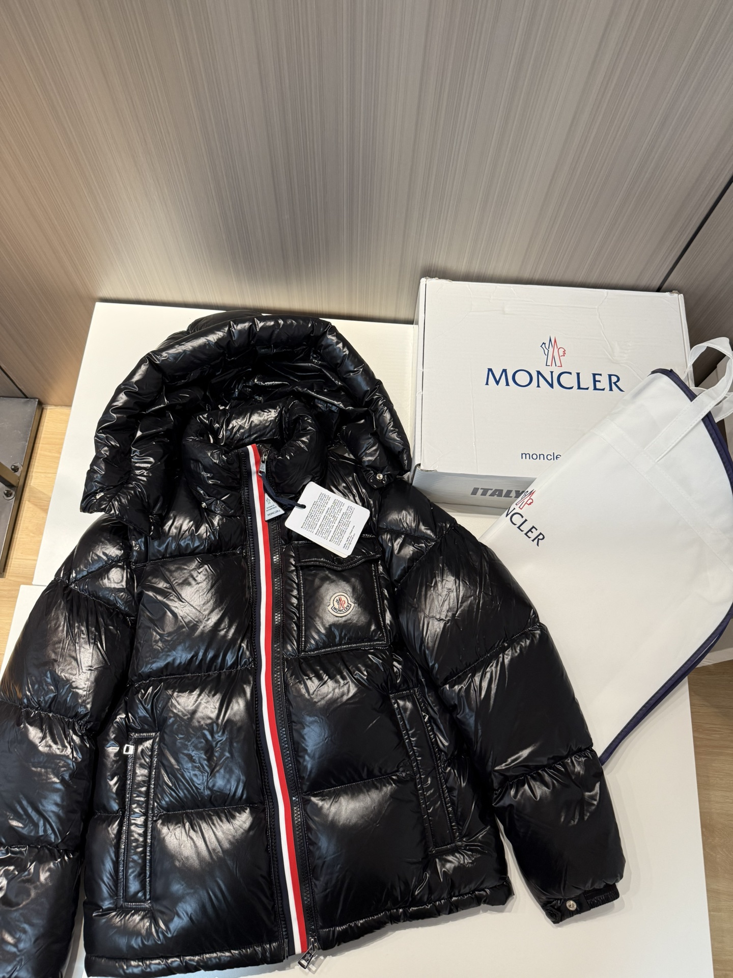 몽클레어 Moncler 패딩