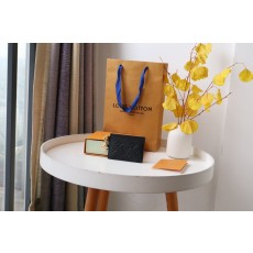 루이비통 Louis Vuitton M82132 카드 케이스 10.2CM