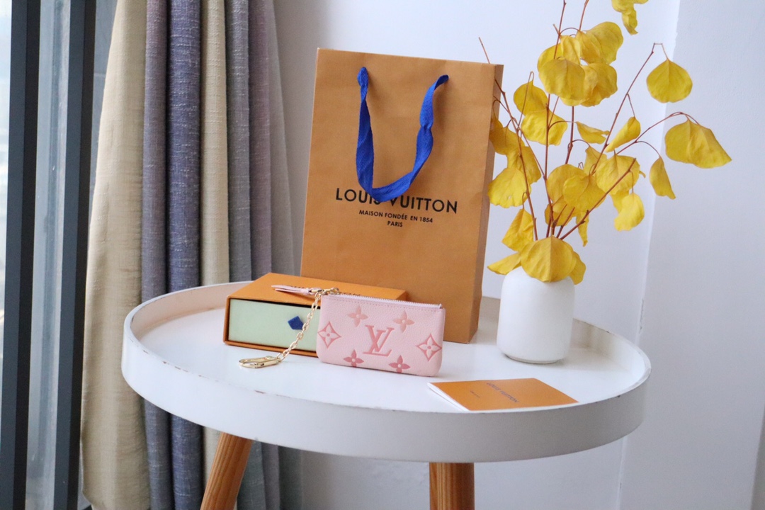 루이비통 Louis Vuitton M82204 지갑 12CM