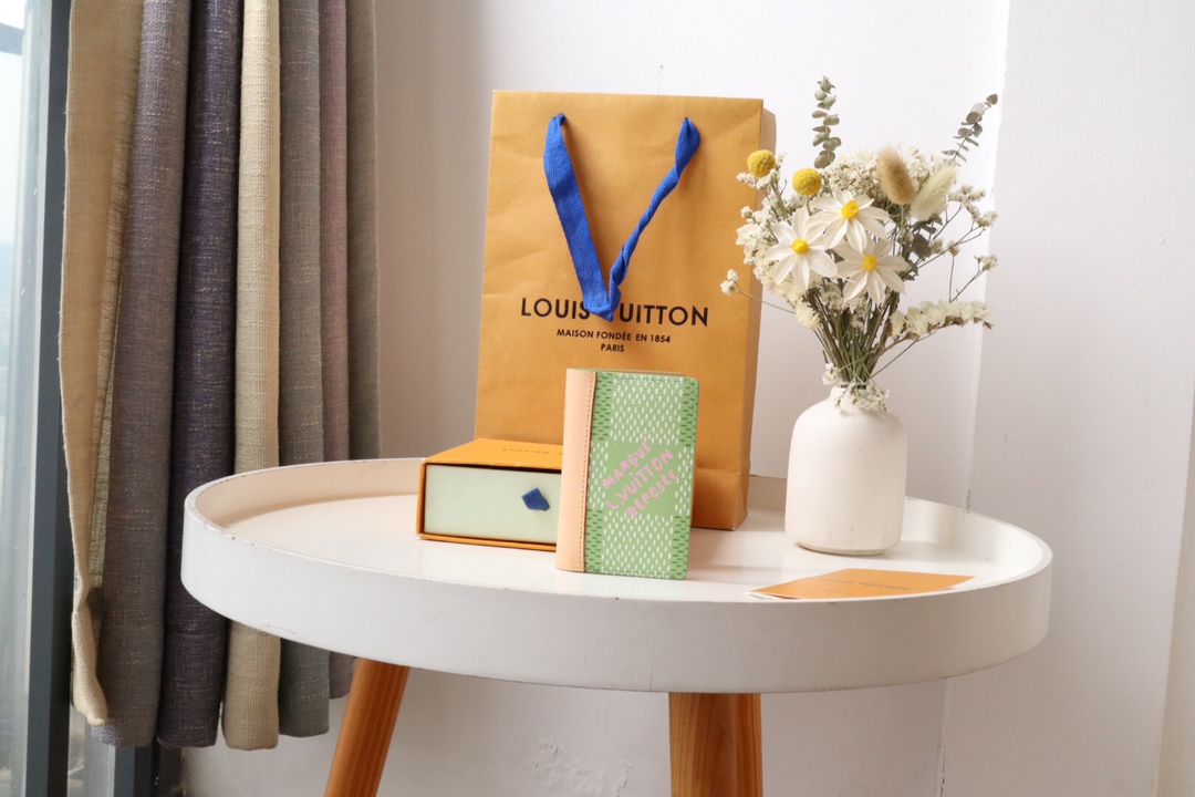 루이비통 Louis Vuitton N40632 지갑 11.1CM