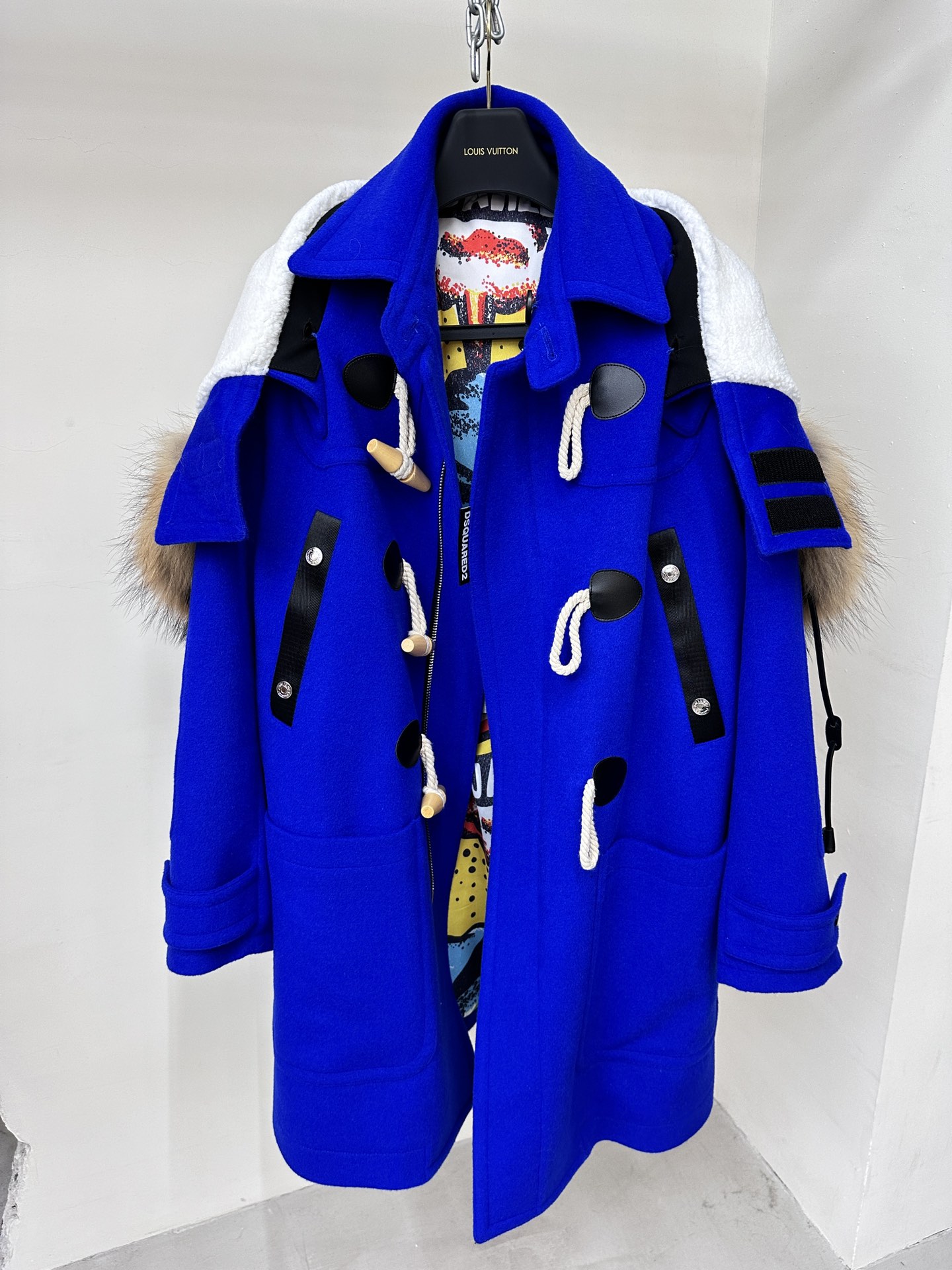 디스퀘어드2 Dsquared2 코트