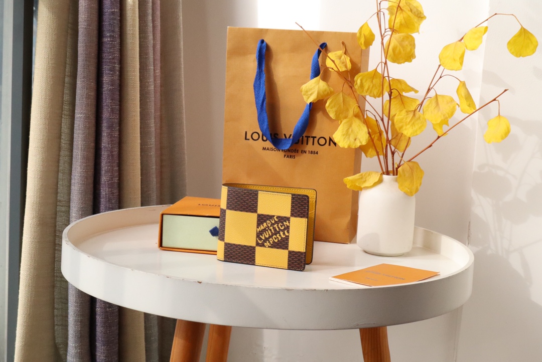 루이비통 Louis Vuitton M40452 지갑