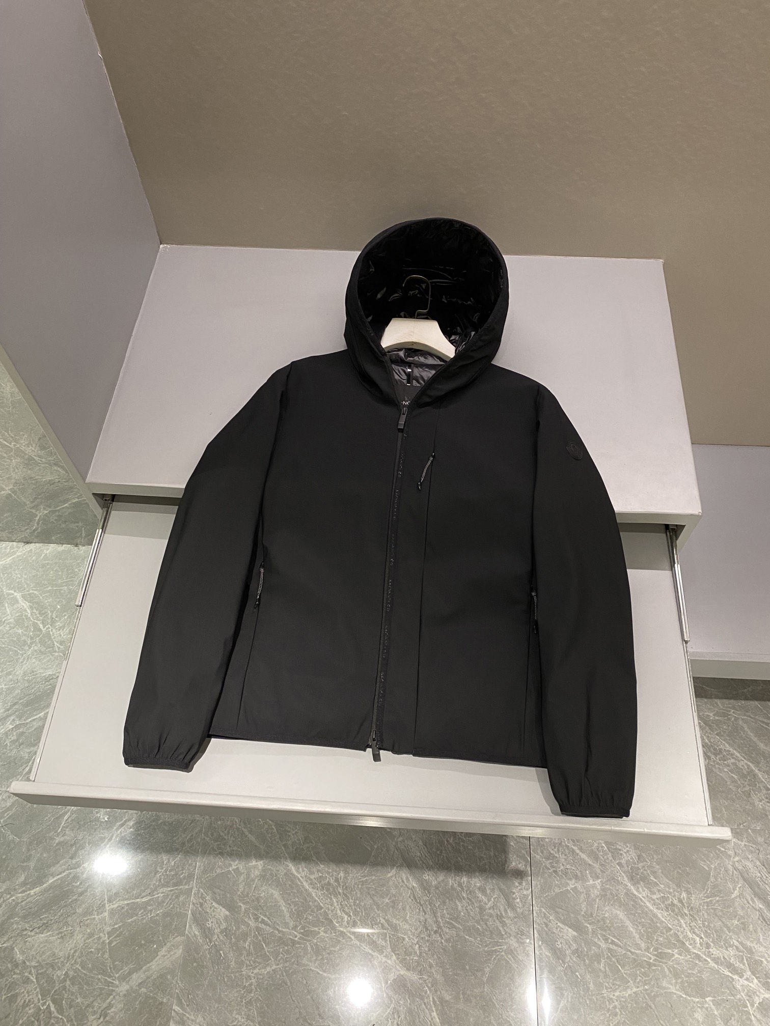 몽클레어 Moncler 패딩 재킷