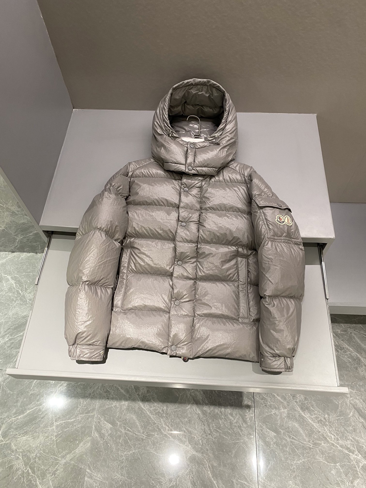 몽클레어 Moncler 패딩