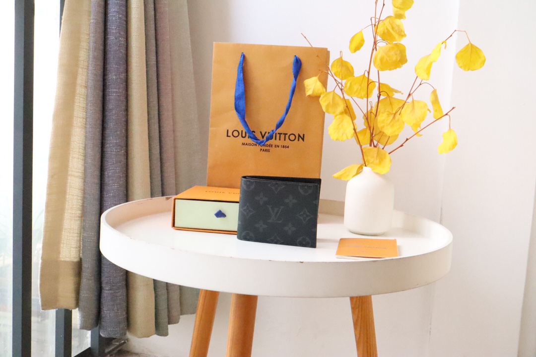 루이비통 Louis Vuitton M62288 지갑 10.5CM