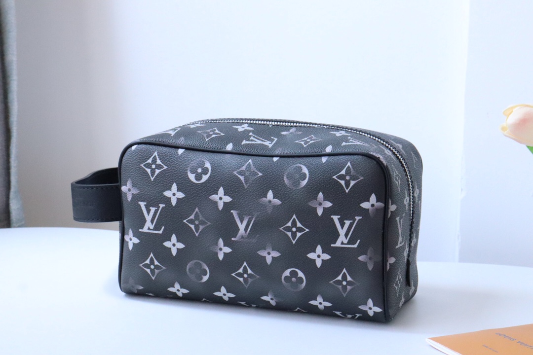 루이비통 Louis Vuitton M11670 지갑 23CM