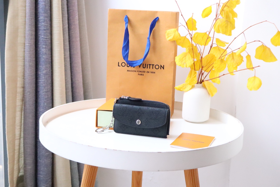 루이비통 Louis Vuitton M81287 지갑 13CM