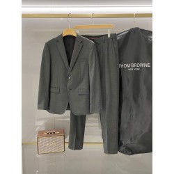 톰브라운 Thom Browne 양복 세트