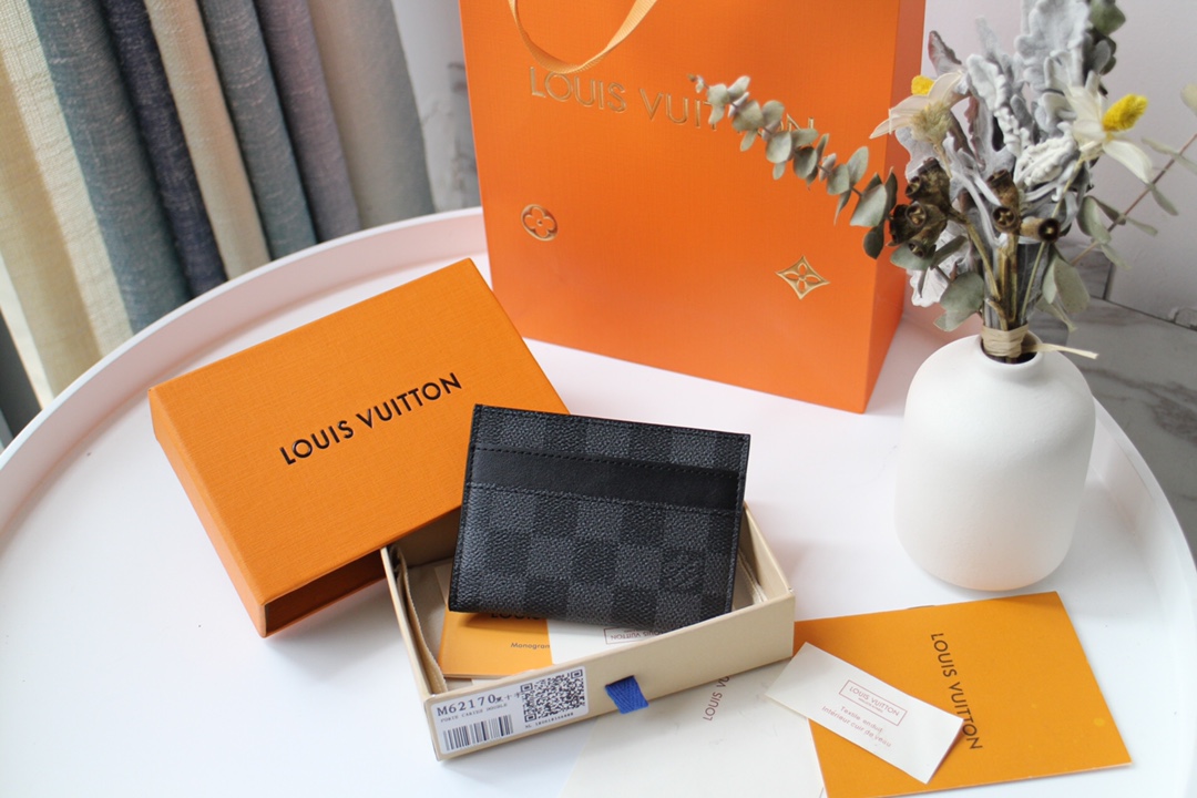 루이비통 Louis Vuitton M62170 카드 케이스 11CM