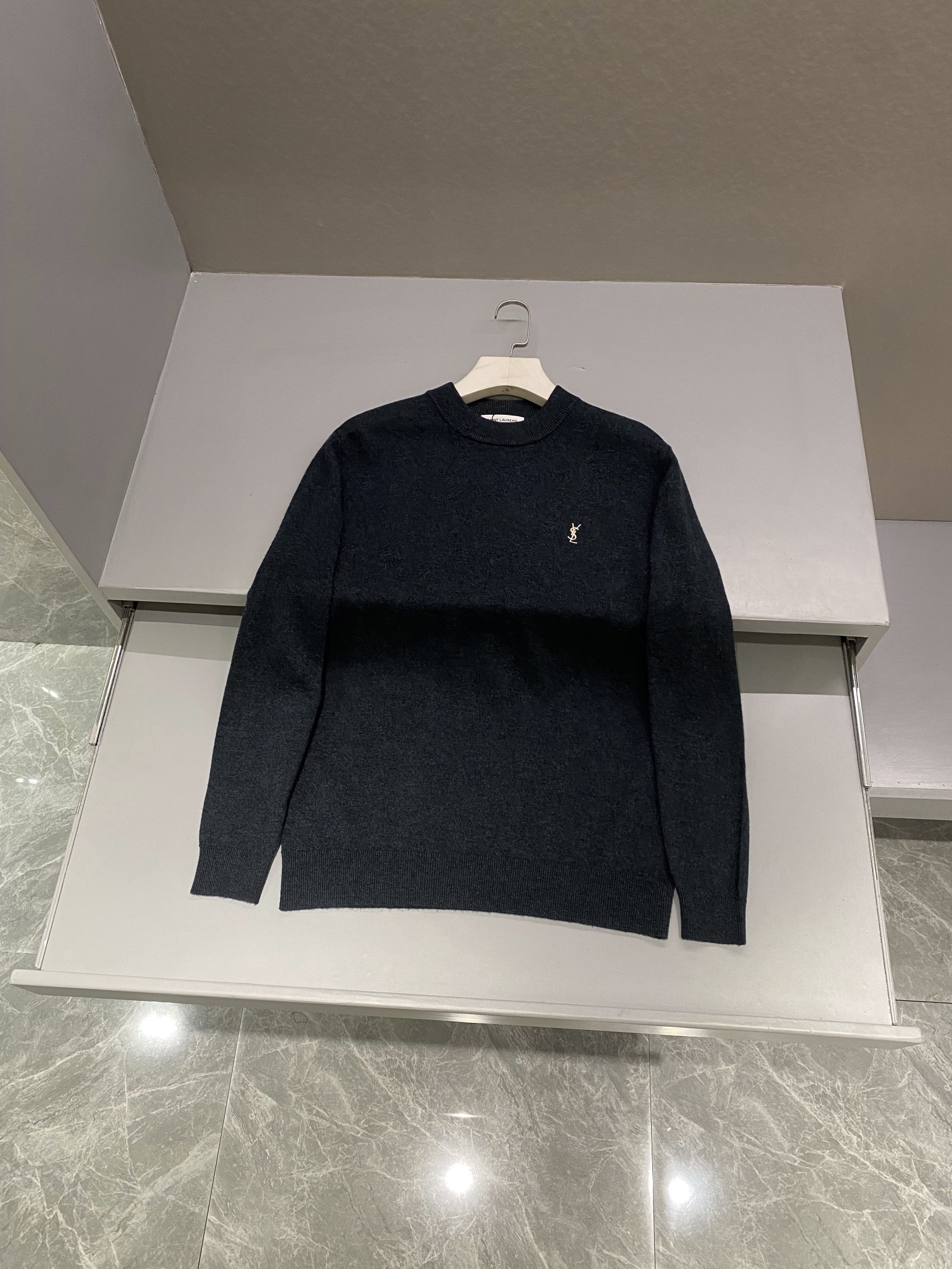 생로랑 Saint Laurent  스웨터