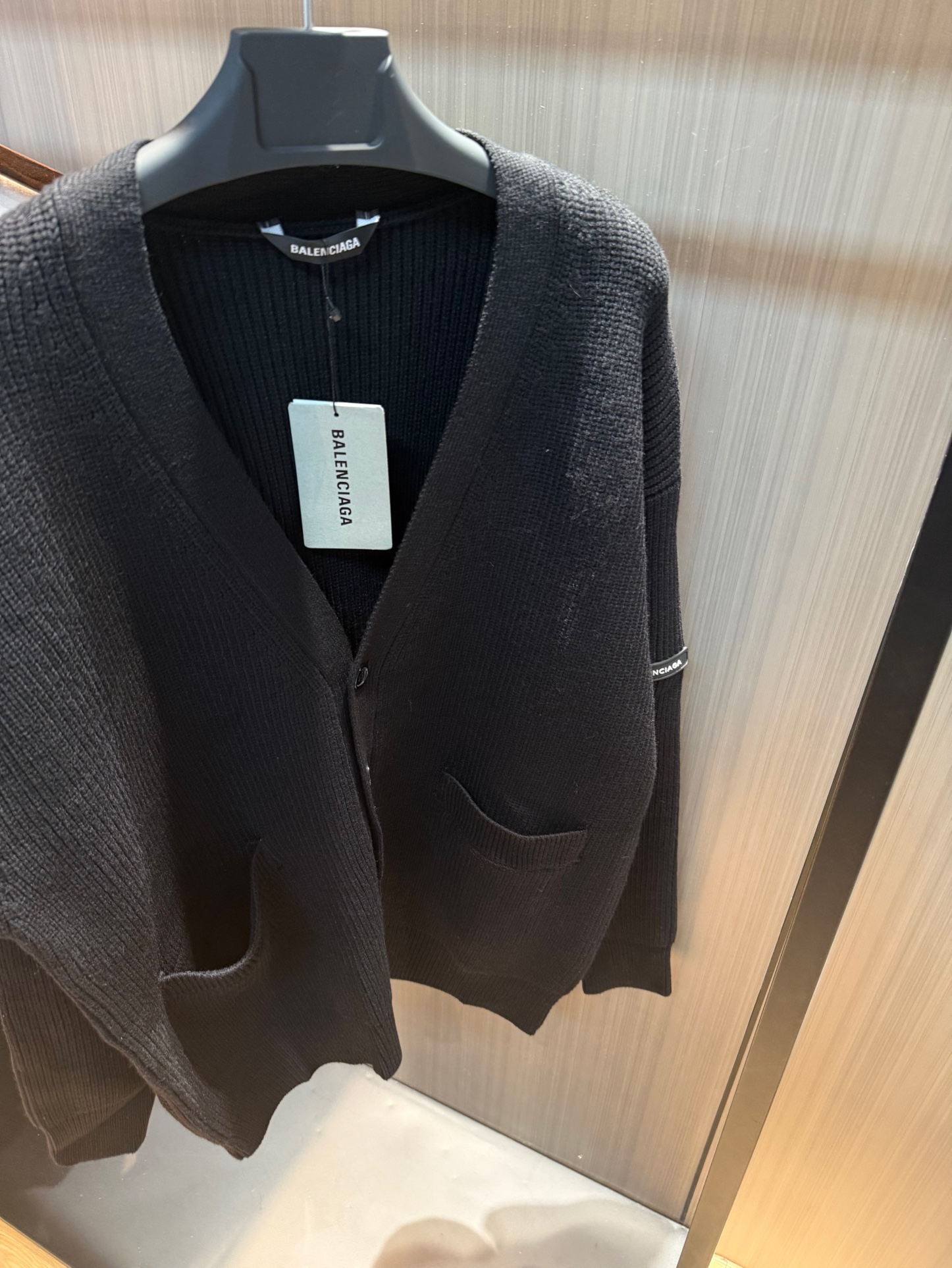 발렌시아가 Balenciaga 가디건