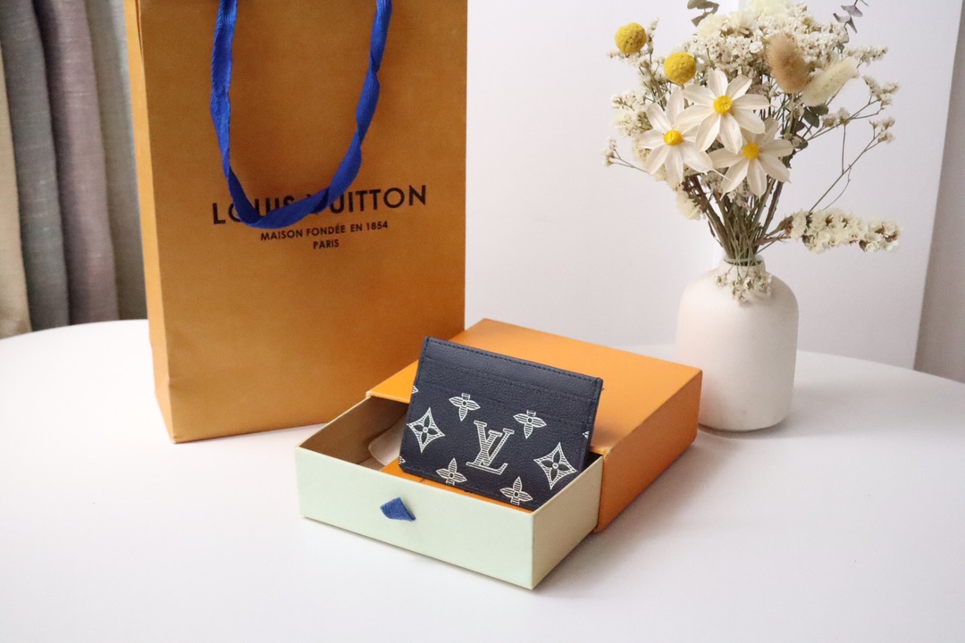 루이비통 Louis Vuitton M83699 카드 케이스 11CM